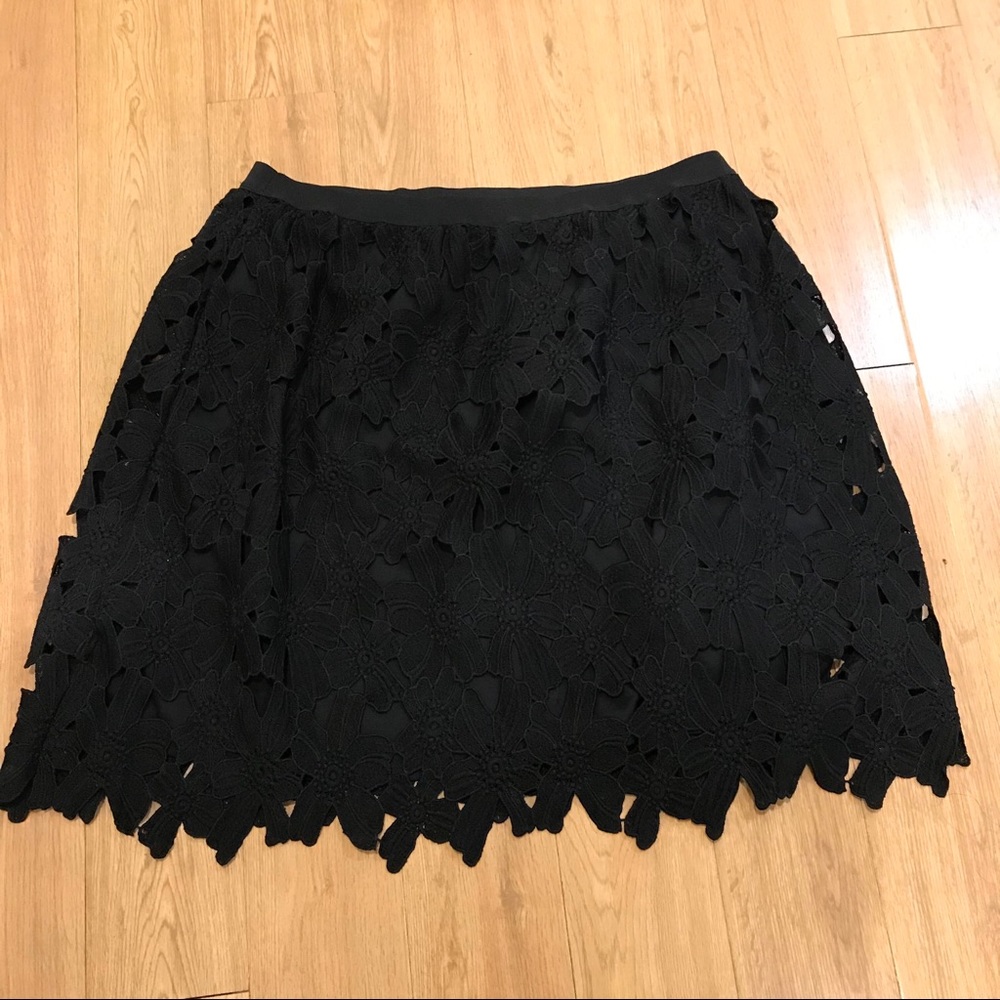 Exhilaration Floral Crochet/Cut-out Skirt